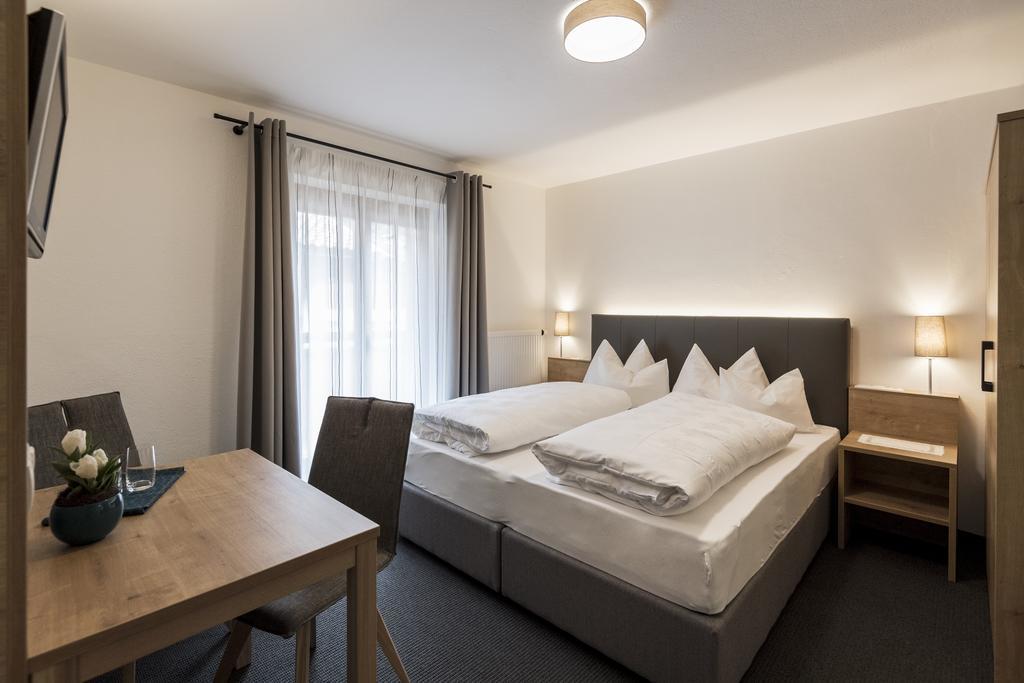 Hotel Garni Gruenau à San Martino In Passiria  Extérieur photo