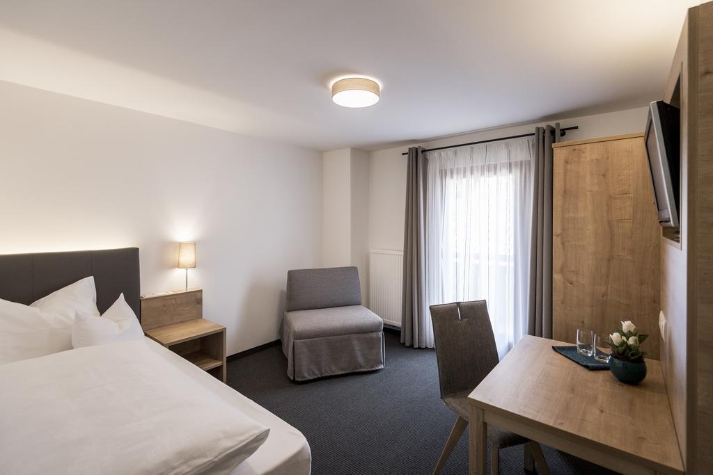 Hotel Garni Gruenau à San Martino In Passiria  Extérieur photo