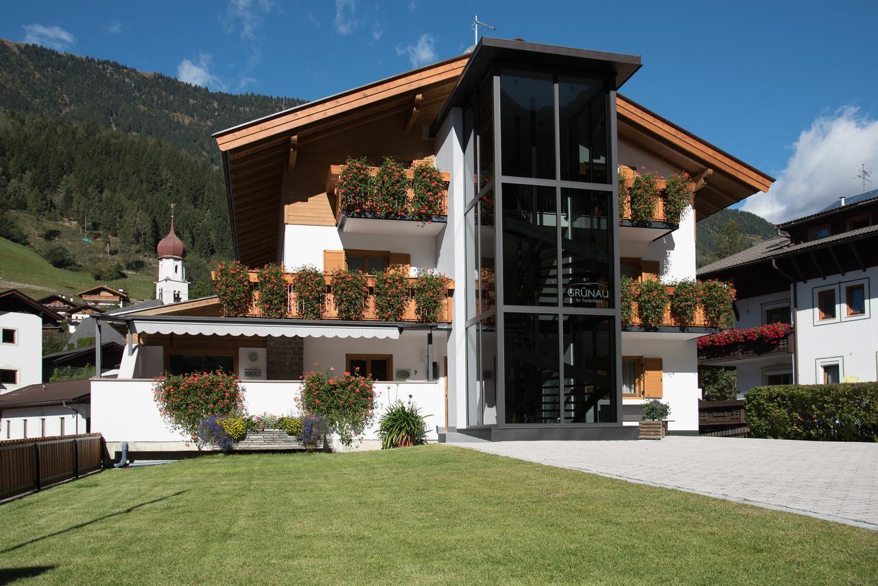 Hotel Garni Gruenau à San Martino In Passiria  Extérieur photo
